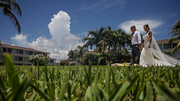 Desirea & Joe Moon Palace