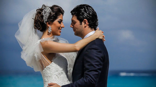 Priscila & Anuar JW Marriott